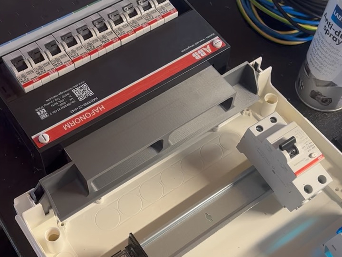 FuseBox Connectors — 04